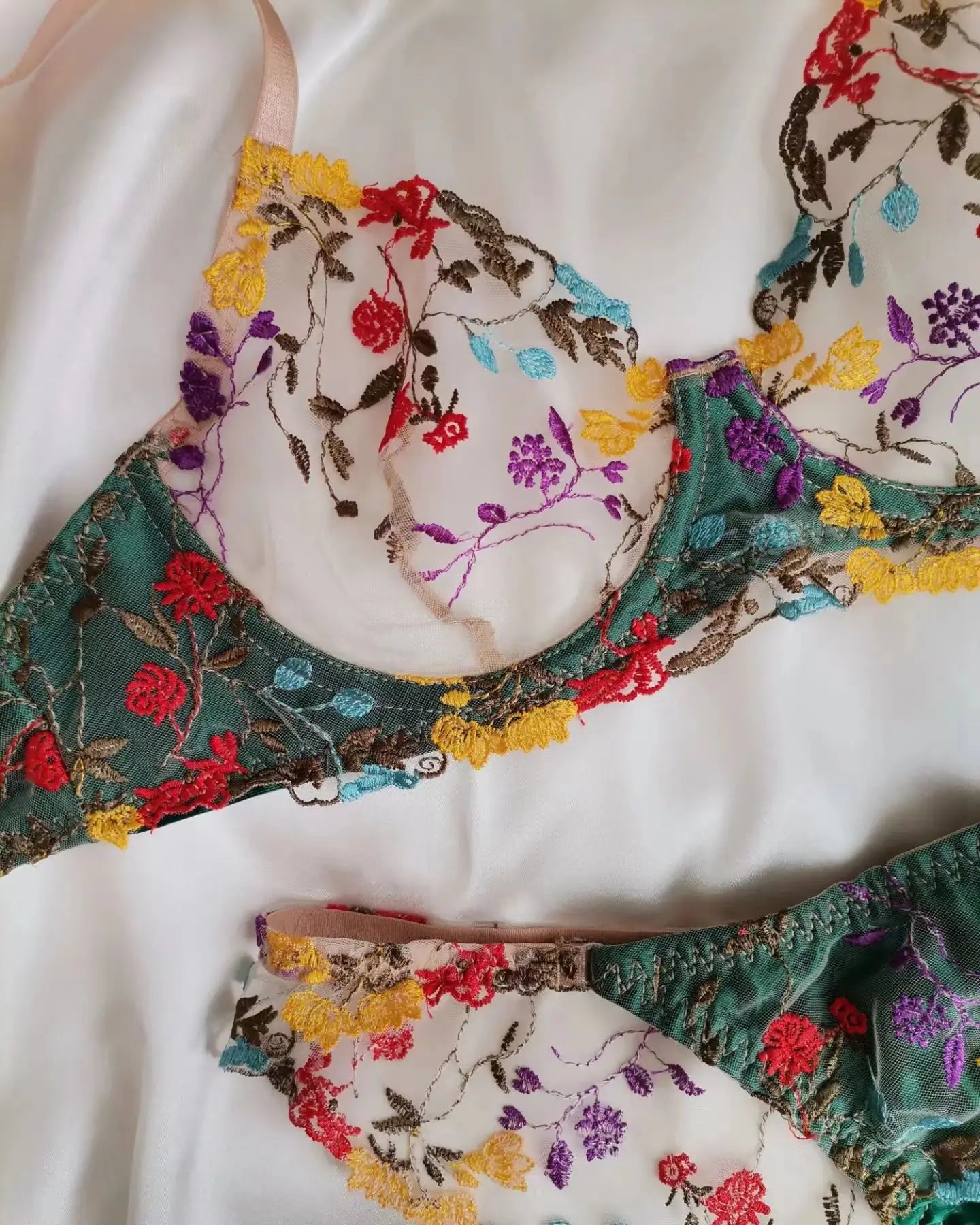 Bra and Briefs Sets Lace Flower Embroidery
