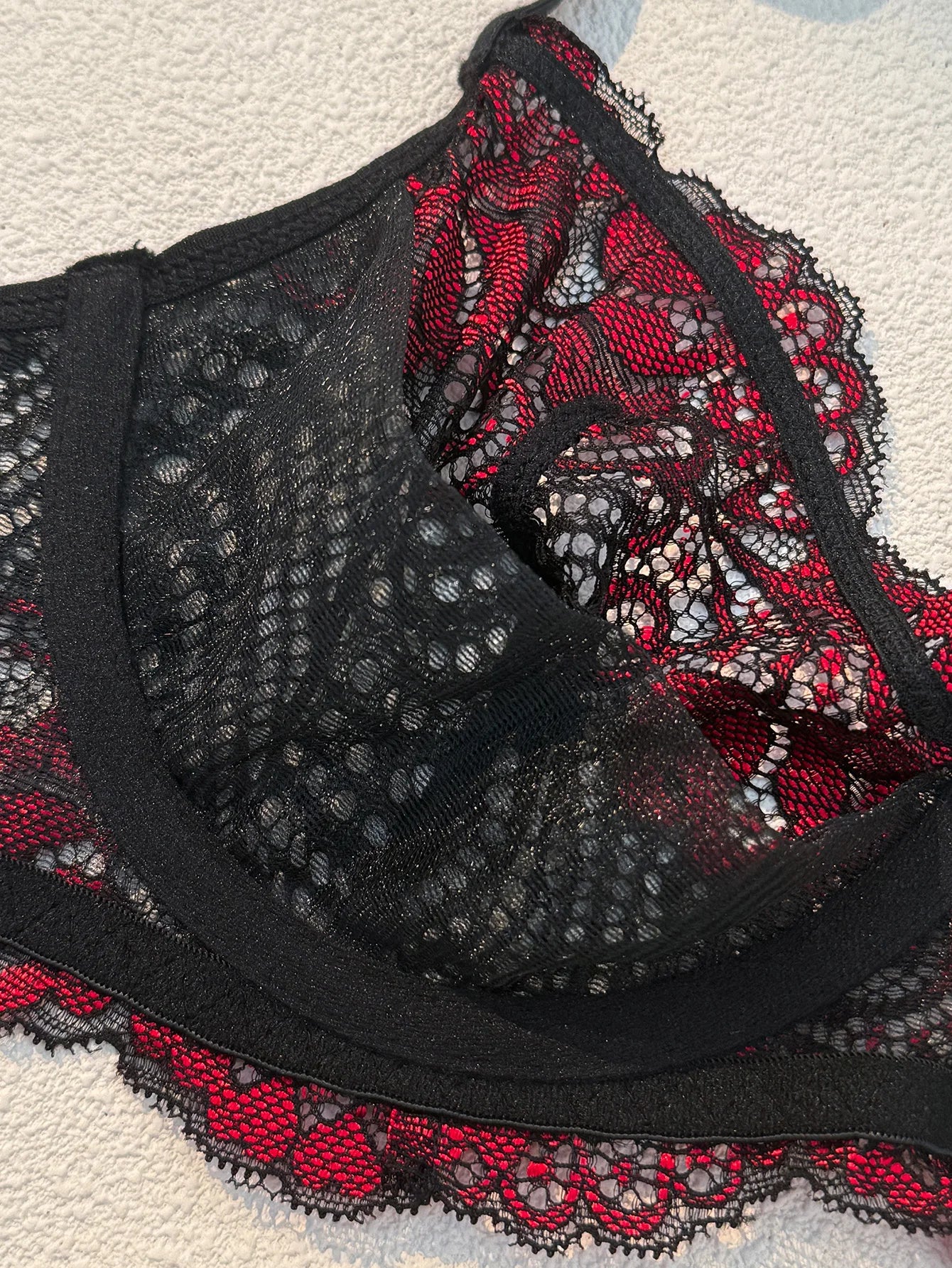 Bra and panties set (two-piece set) See-through