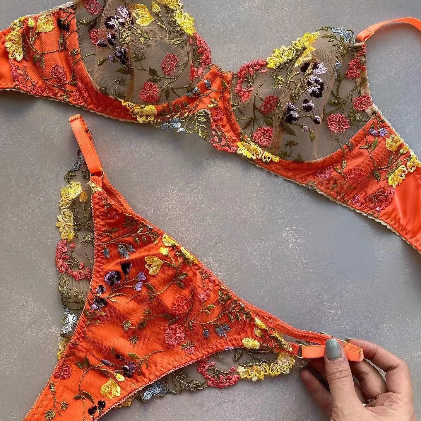 Bra and Briefs Sets Lace Flower Embroidery