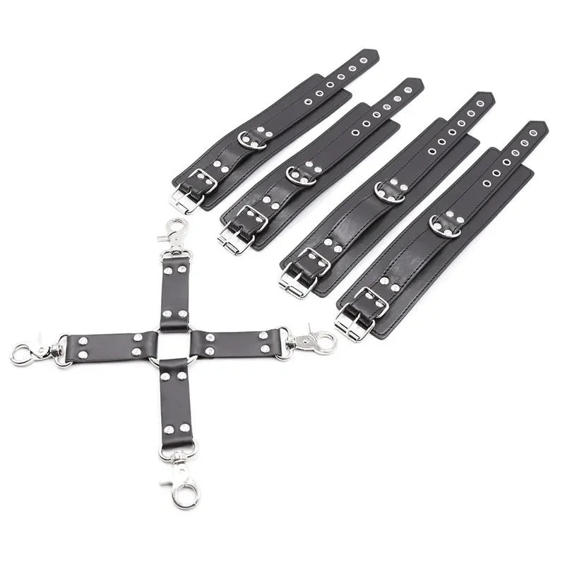 Leather Handcuffs BDSM Bondage Restraint Flirting Slave Exotic Accessories Toys For Couple Games Handcuff&amp  Ankle Cuffs Adult