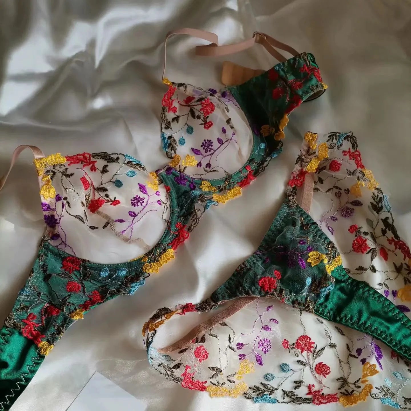 Bra and Briefs Sets Lace Flower Embroidery