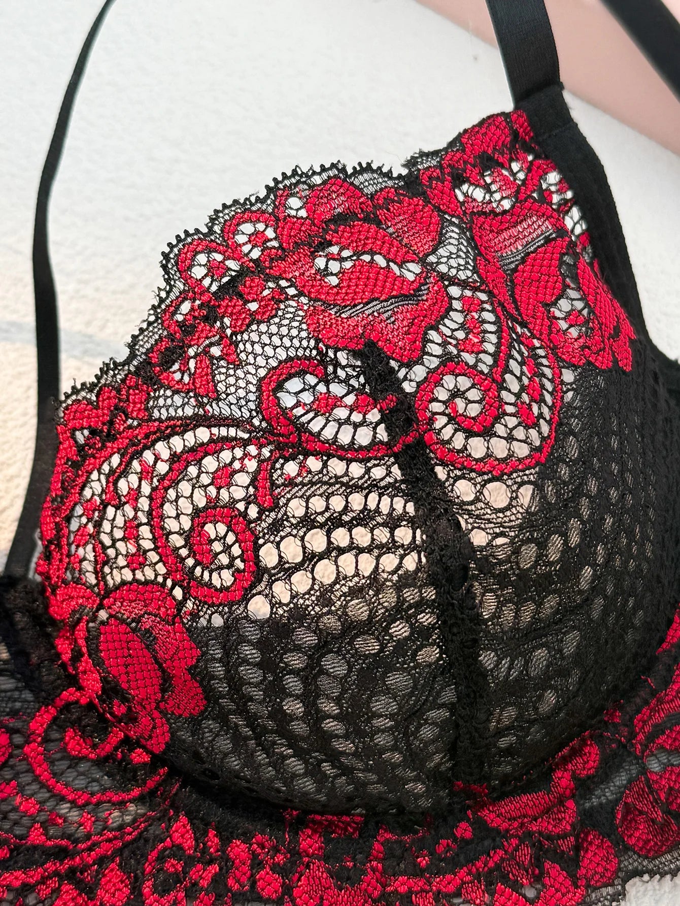 Bra and panties set (two-piece set) See-through