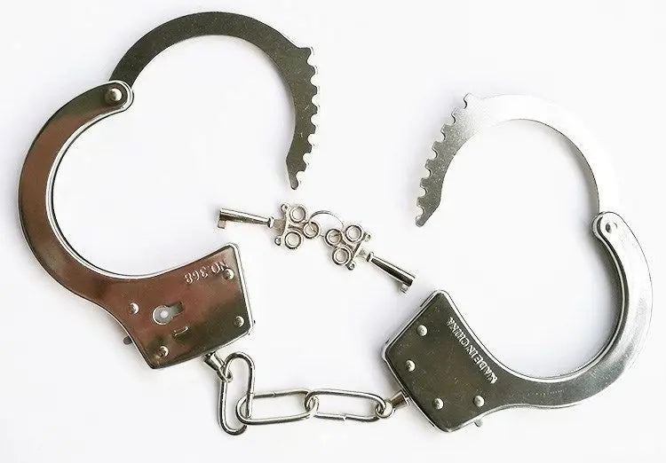 Thickened Sexy Handcuffs Metal Bondage Props for Couple Flirting Training Alternative Toys for Enhanced Play
